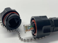 Conector apantallado e impermeable Cat6 para entornos adversos y húmedos